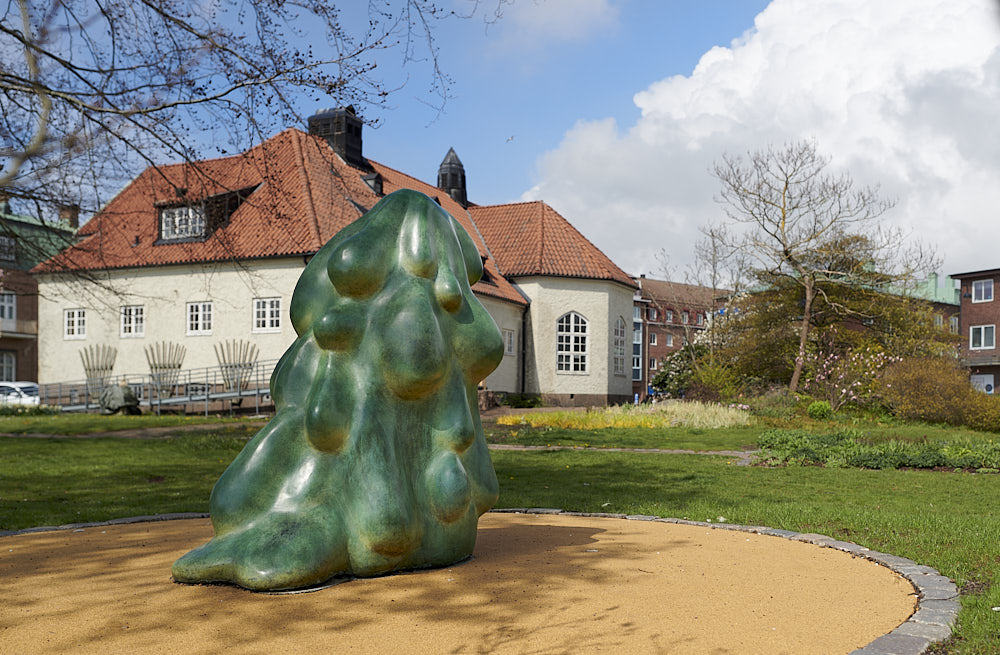 Jennifer Forsberg sculpture